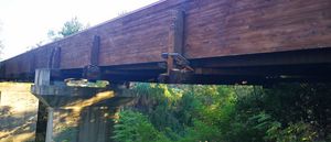 passerella in legno sul fiume Foglia a Vallefoglia