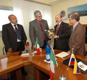 Ambasciatore Venezuela con Ucchielli e Savelli